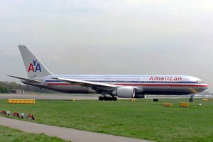 Imagem externa de um avio da American Airlines